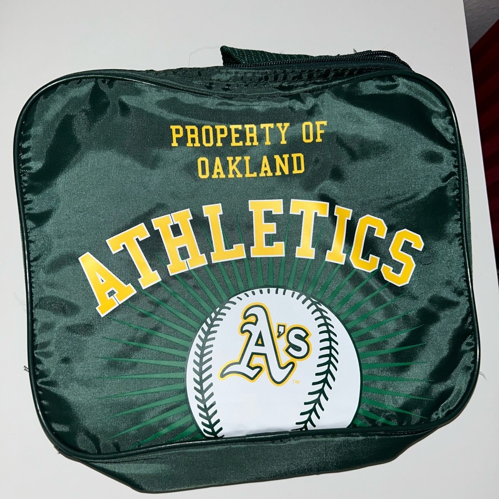 MLB Oakland A's Athletics Insulated Lunch Bag by Capcom